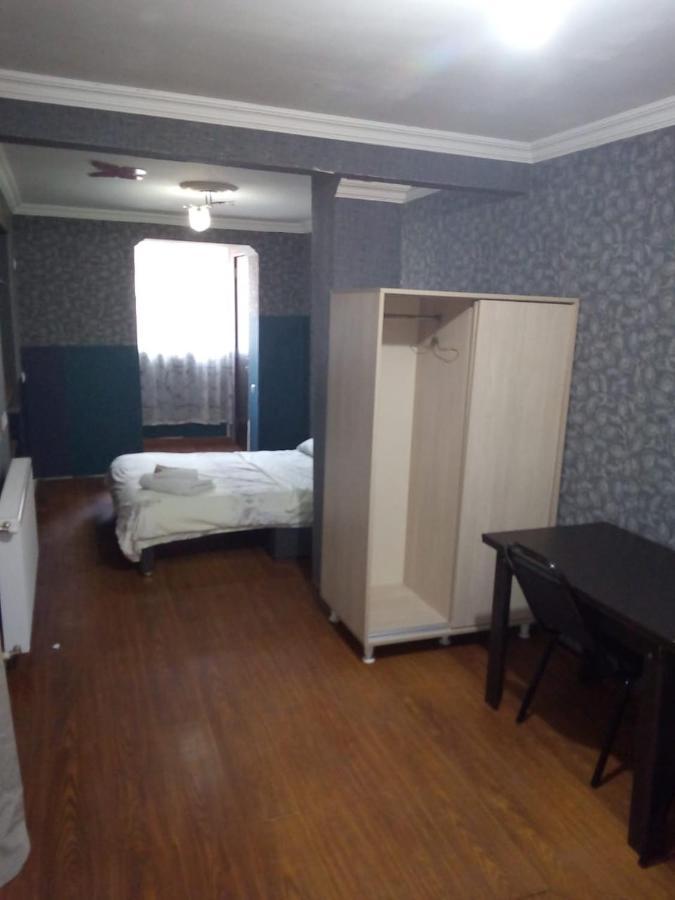 Vake-House Hotel Tbilisi Exterior photo